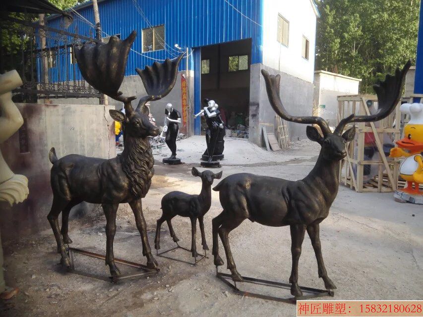 厂家定制玻璃钢防铜鹿 公园动物雕塑 草坪雕塑 园林景观雕塑